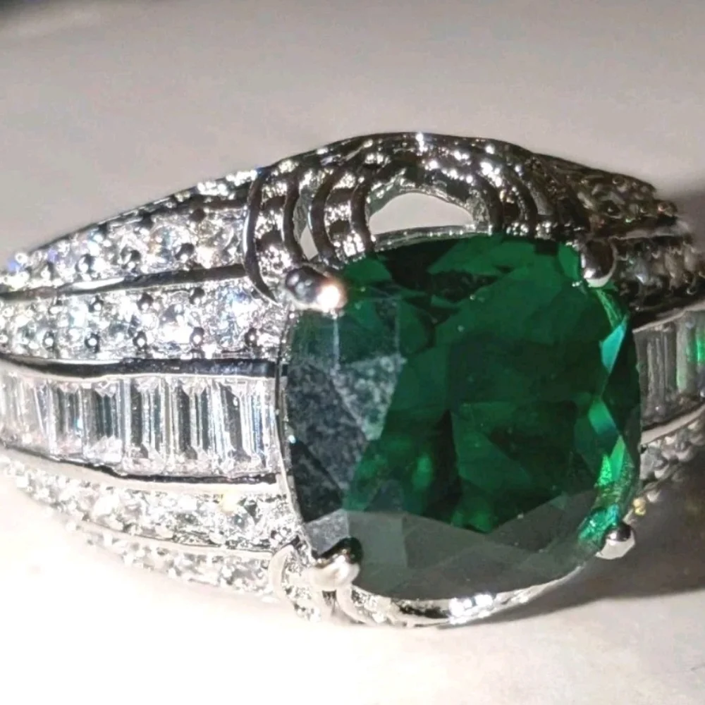 5Ct Cushion Lab Created Emerald Solitaire Engagement Ring 14K White Gold Plated